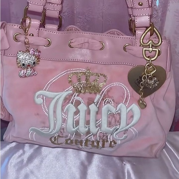 !!!ISO!!! LOOKING FOR THESE JUICY BAGS! DONT PURCHASE - Picture 5 of 5